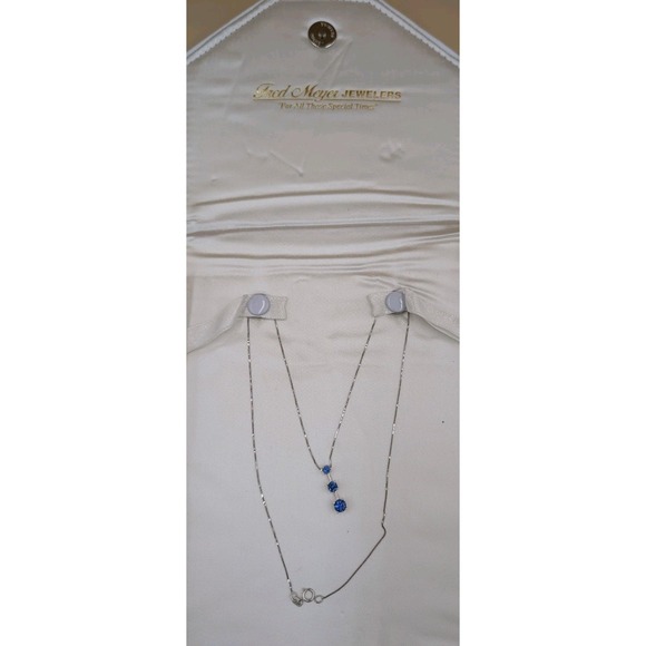Fred Meyer Jewelry - 10k White Gold 18" Necklace W 3 Stone Blue Topaz Pendant 2g Fred Meyer Jewelers